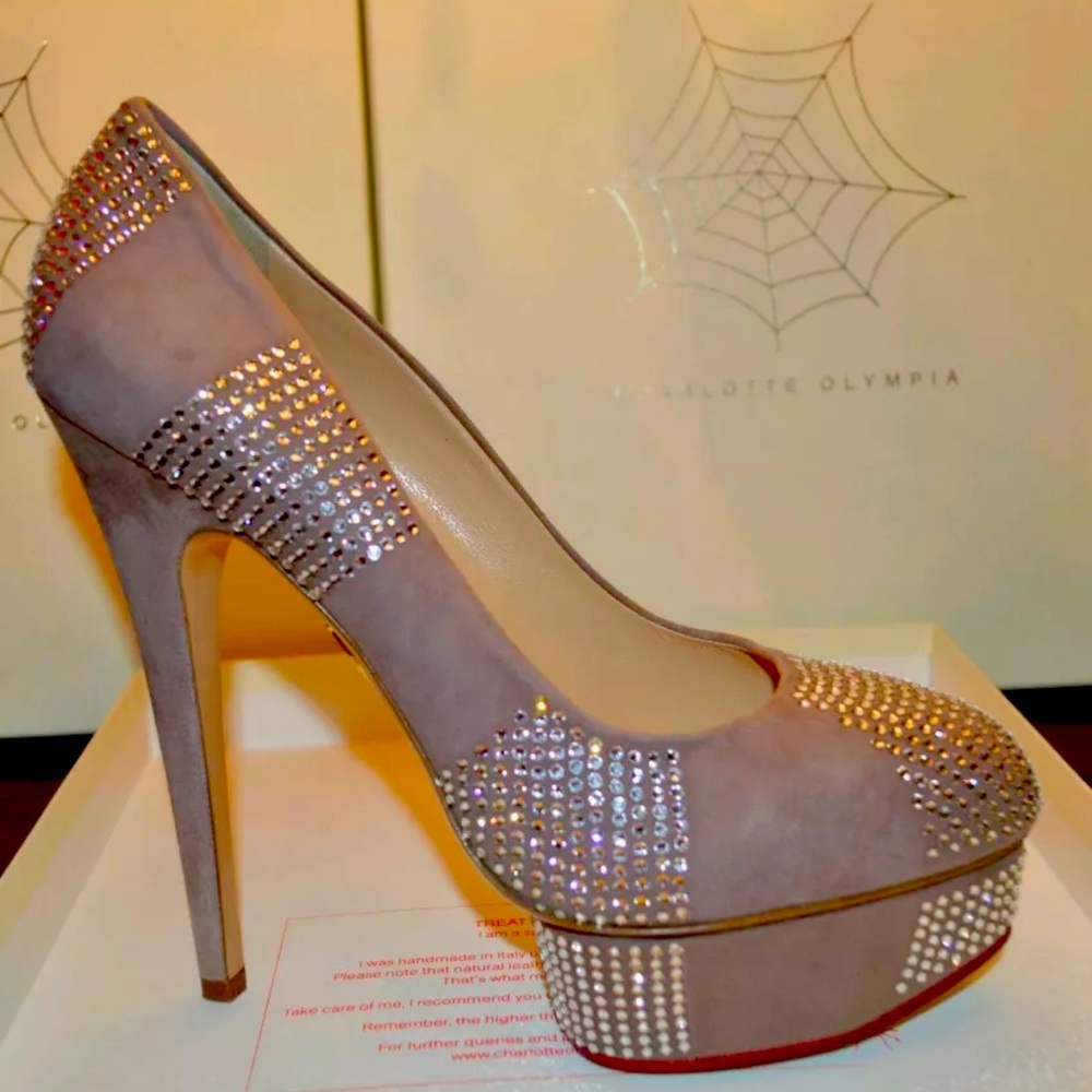 Charlotte Olympia Nude Paparazzi Pump $1,395 39.5 and 40